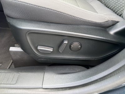 2022 Ford Escape Hybrid SE