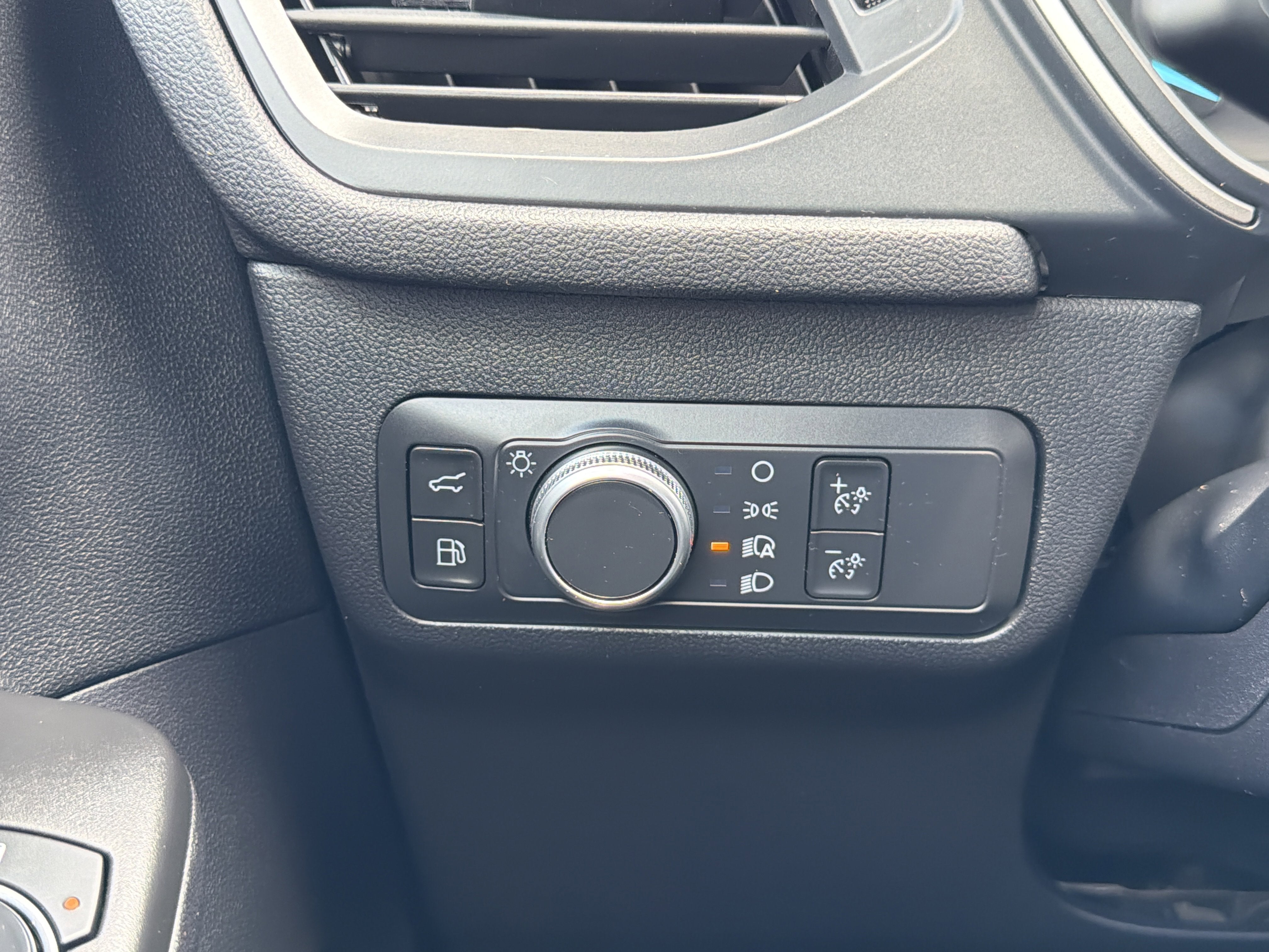 2022 Ford Escape Hybrid SE