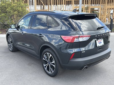 2022 Ford Escape Hybrid SE