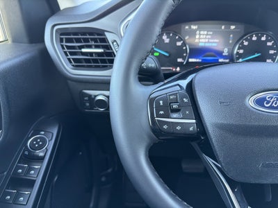 2022 Ford Escape SE Hybrid