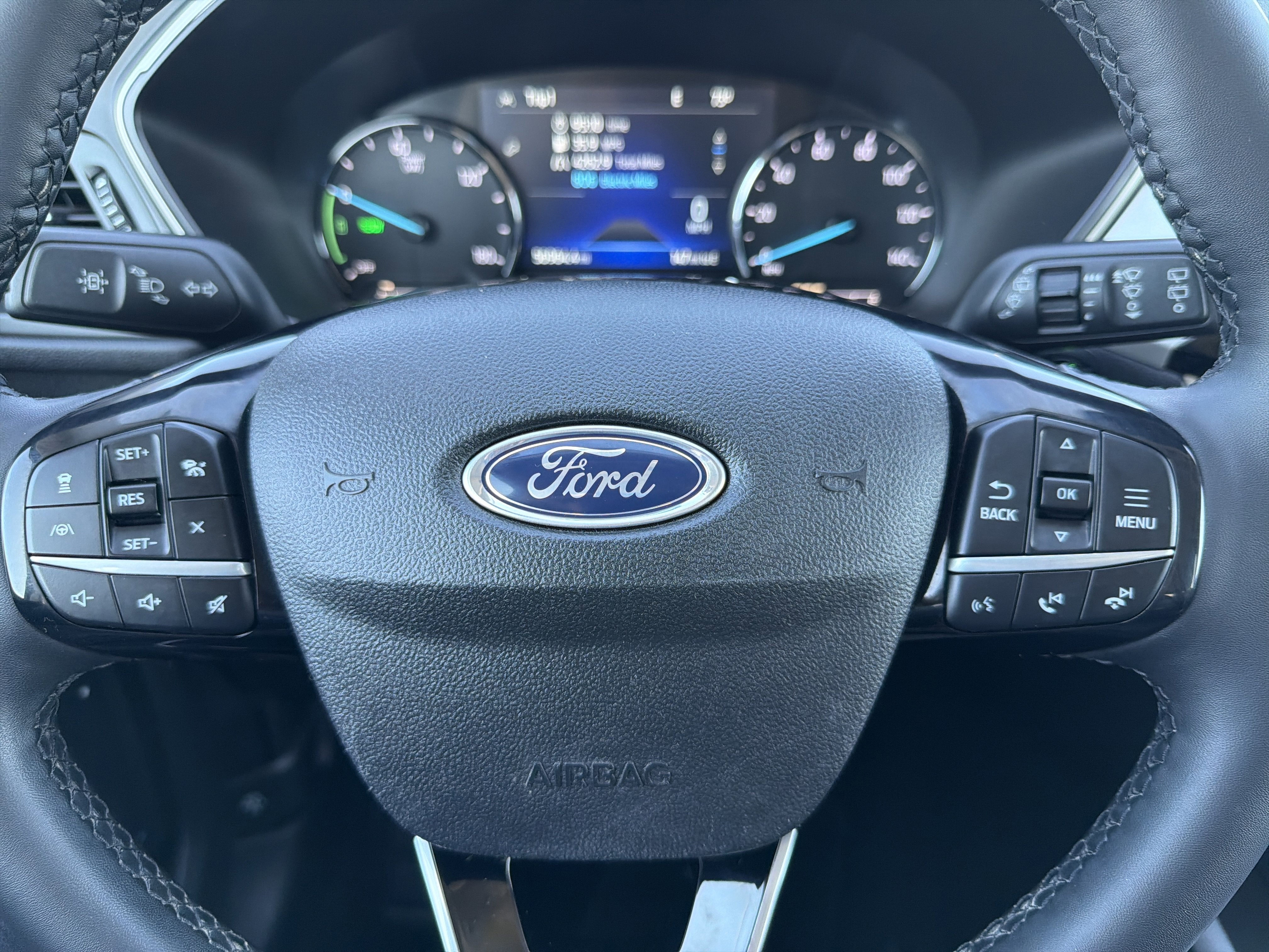 2022 Ford Escape SE Hybrid