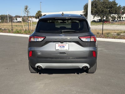 2022 Ford Escape SE Hybrid