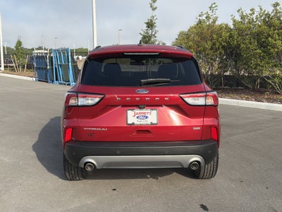 2022 Ford Escape Hybrid Titanium