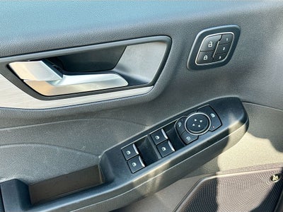 2024 Ford Escape Plug-In Hybrid Base