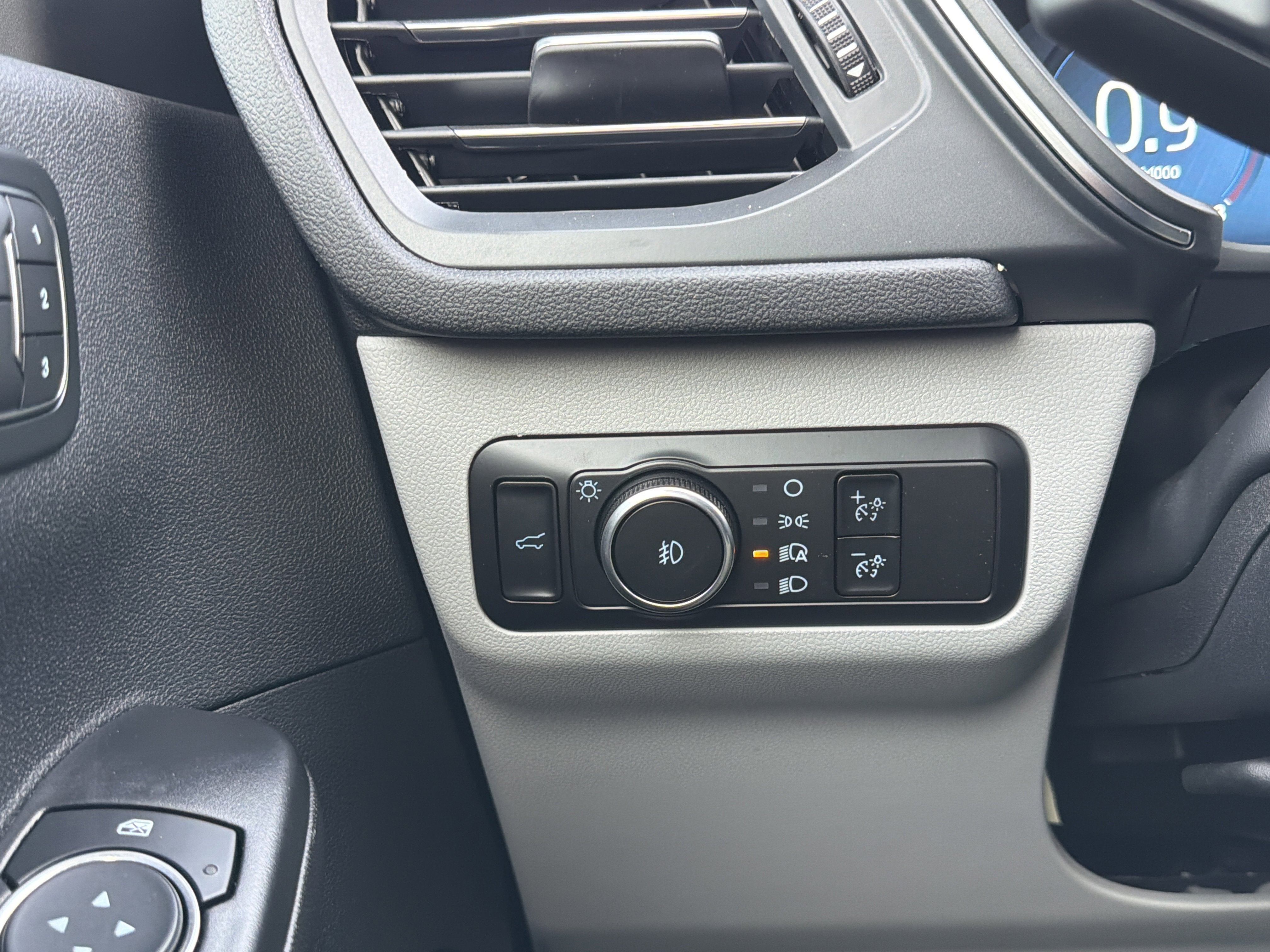 2026 Ford Escape Platinum