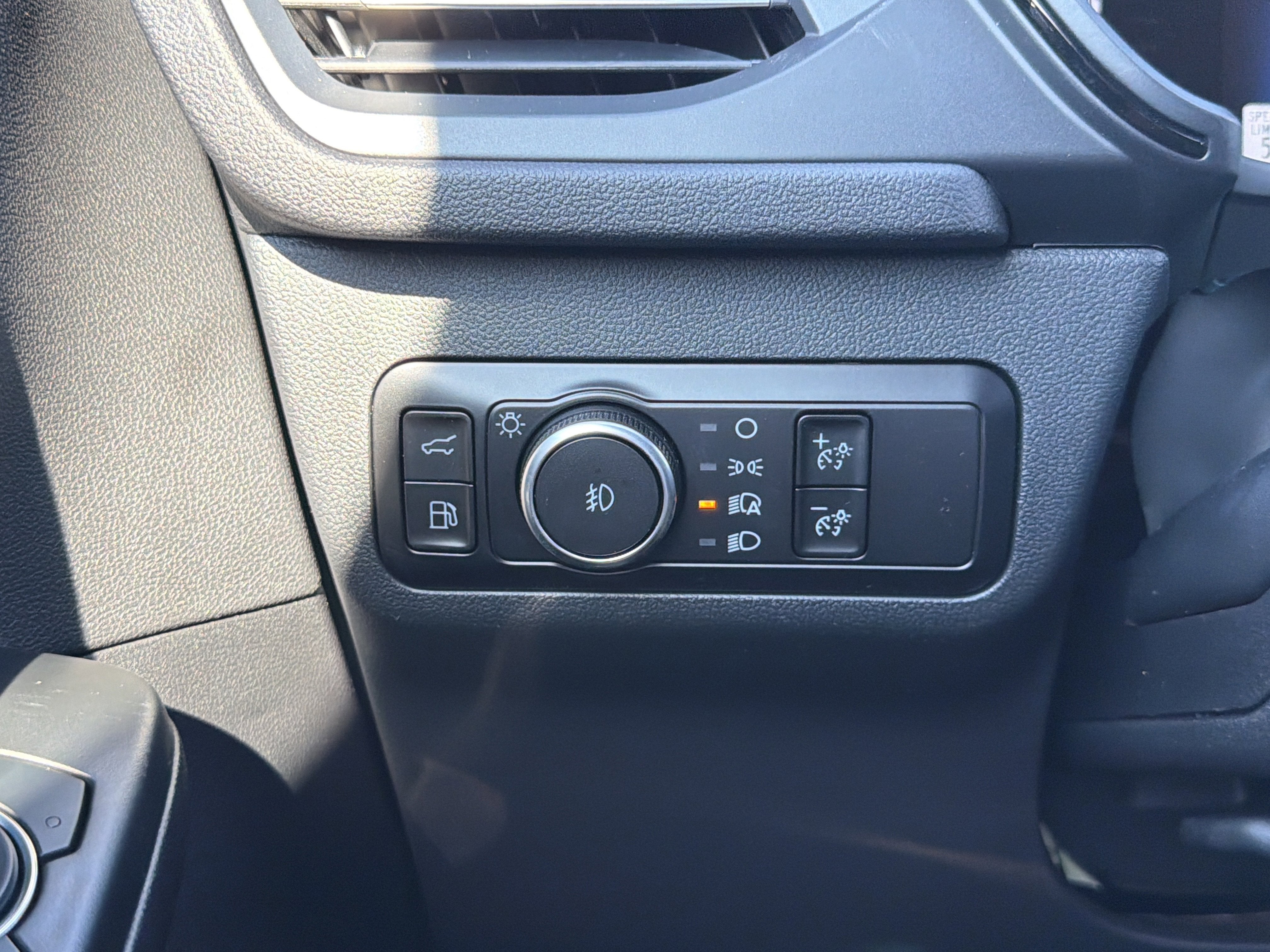 2026 Ford Escape Hybrid ST-Line Select