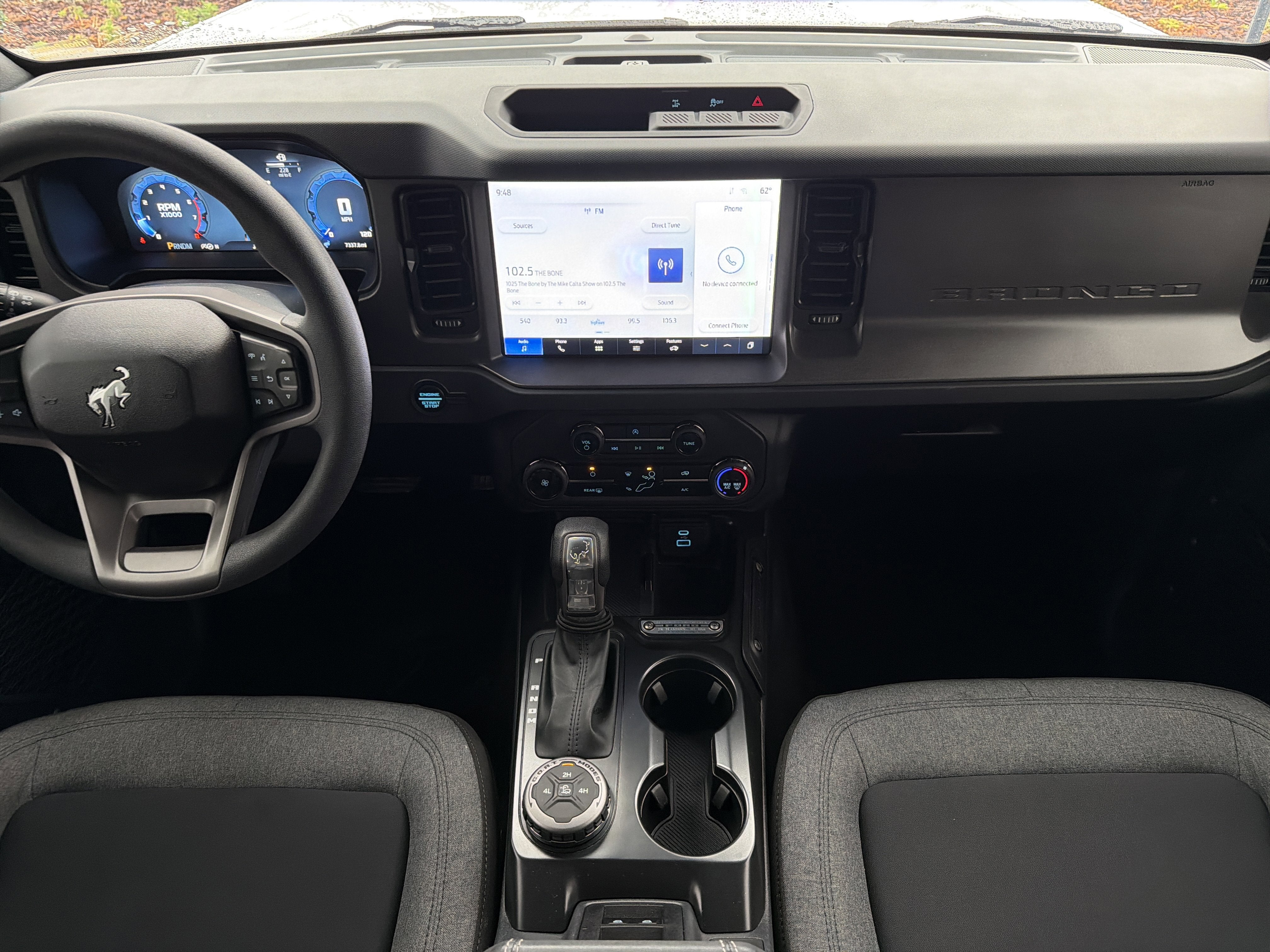 2025 Ford Bronco Base