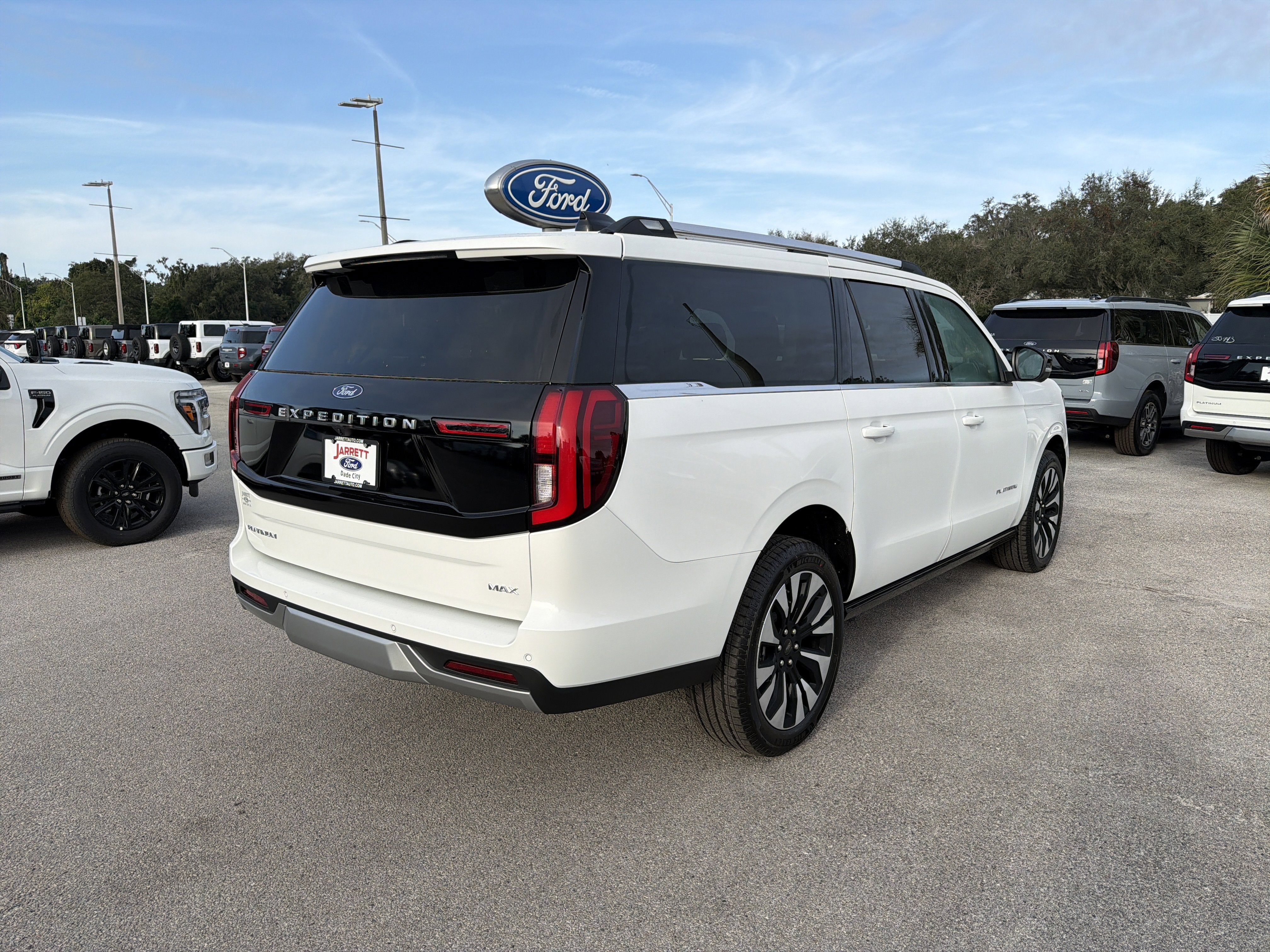 2025 Ford Expedition Max Platinum