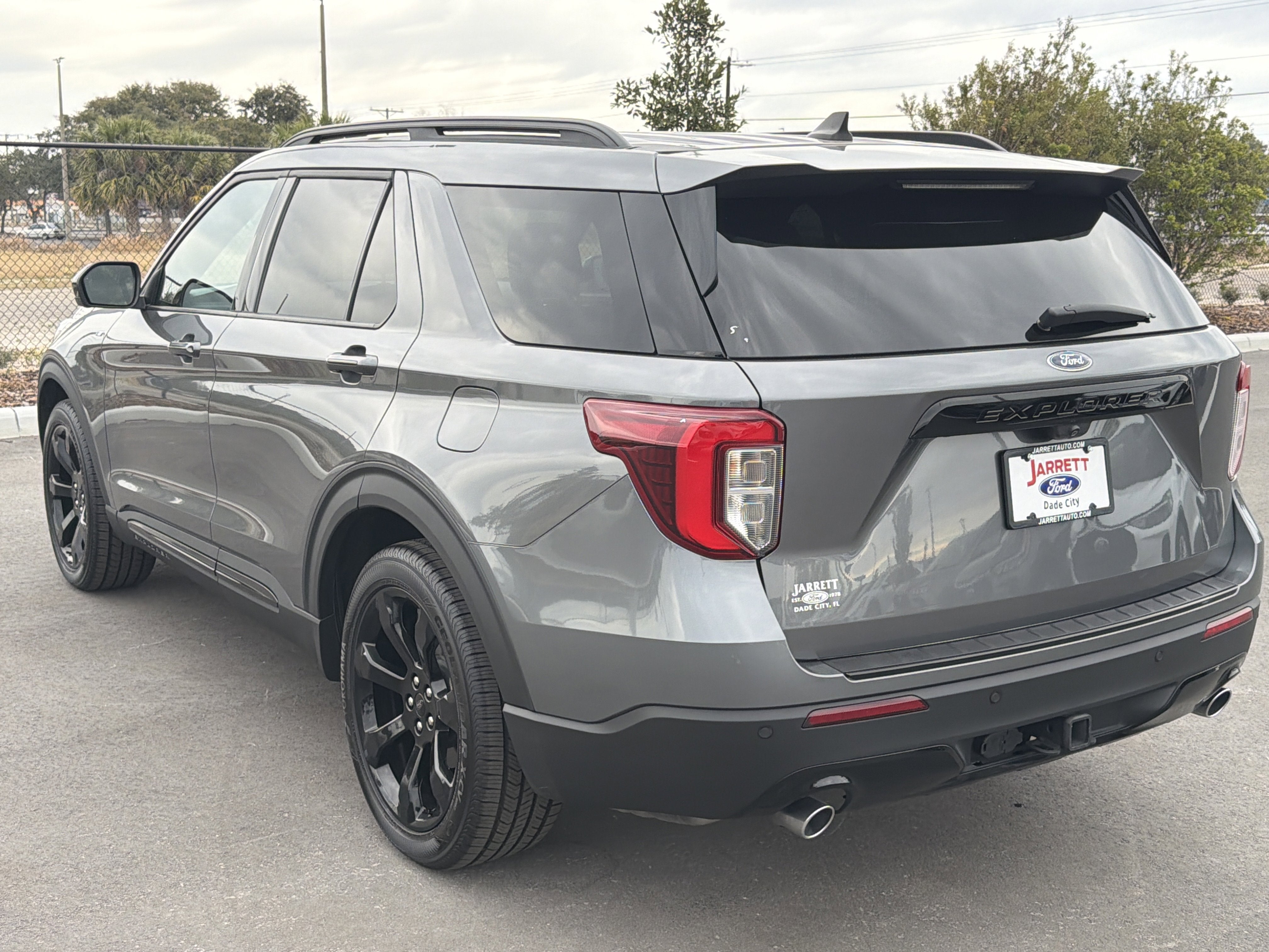 2023 Ford Explorer ST-Line