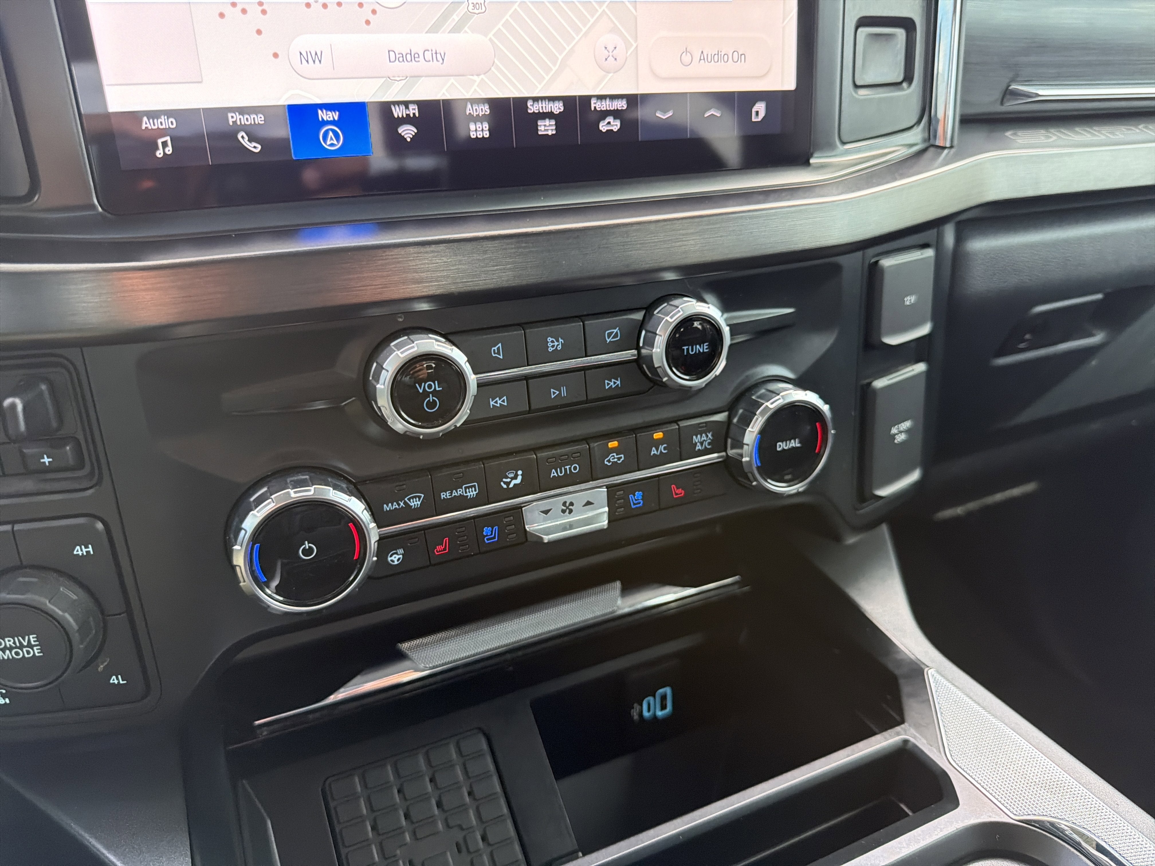 2023 Ford F-250SD Lariat