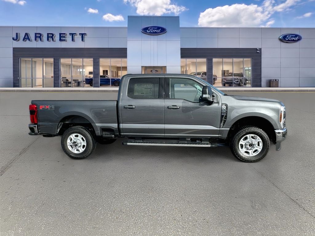 2026 Ford F-250SD XLT