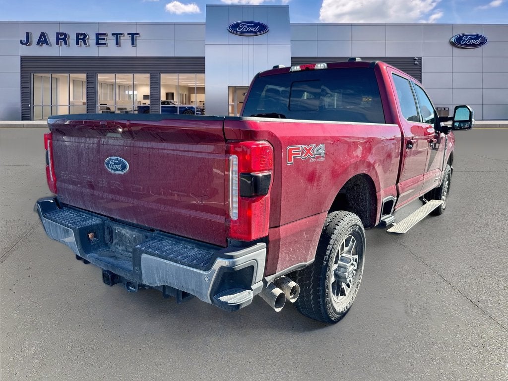 2025 Ford F-350SD Lariat