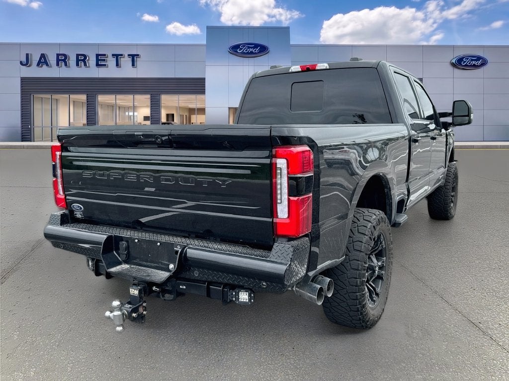 2025 Ford F-350SD Platinum