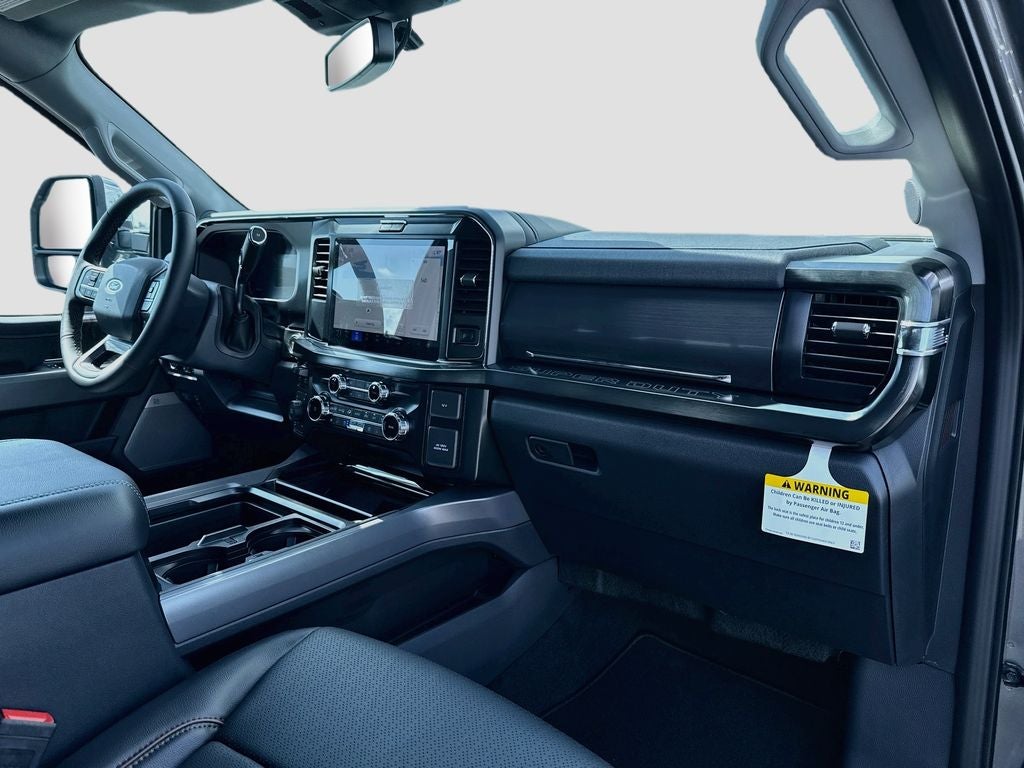 2026 Ford F-350SD Lariat