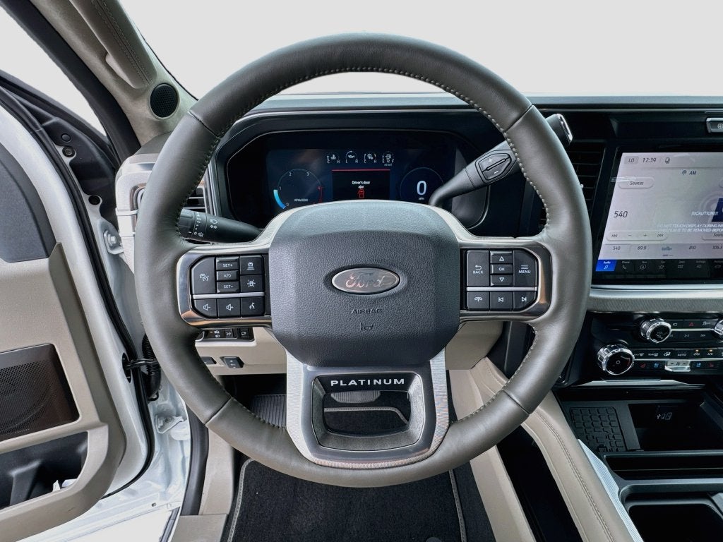 2027 Ford F-350SD Platinum DRW