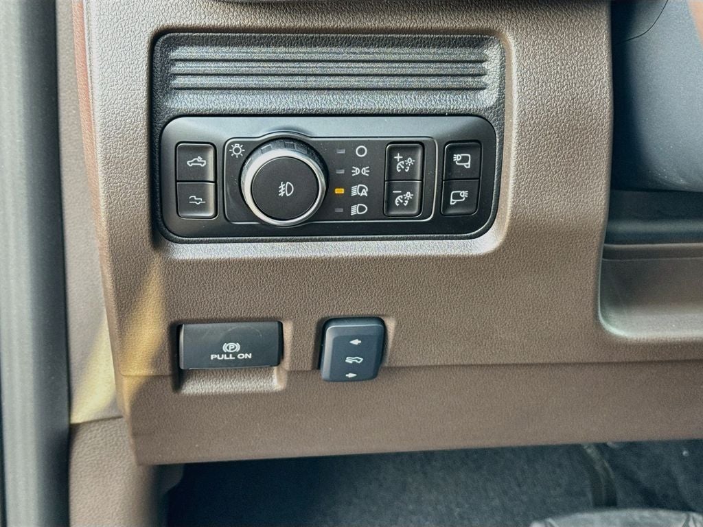 2026 Ford F-350SD King Ranch DRW
