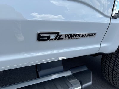 2026 Ford F-350SD Lariat DRW