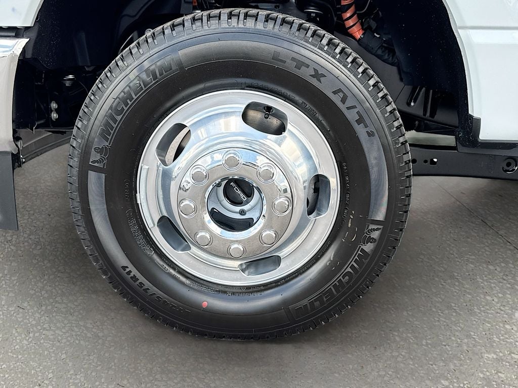 2026 Ford F-350SD Lariat DRW
