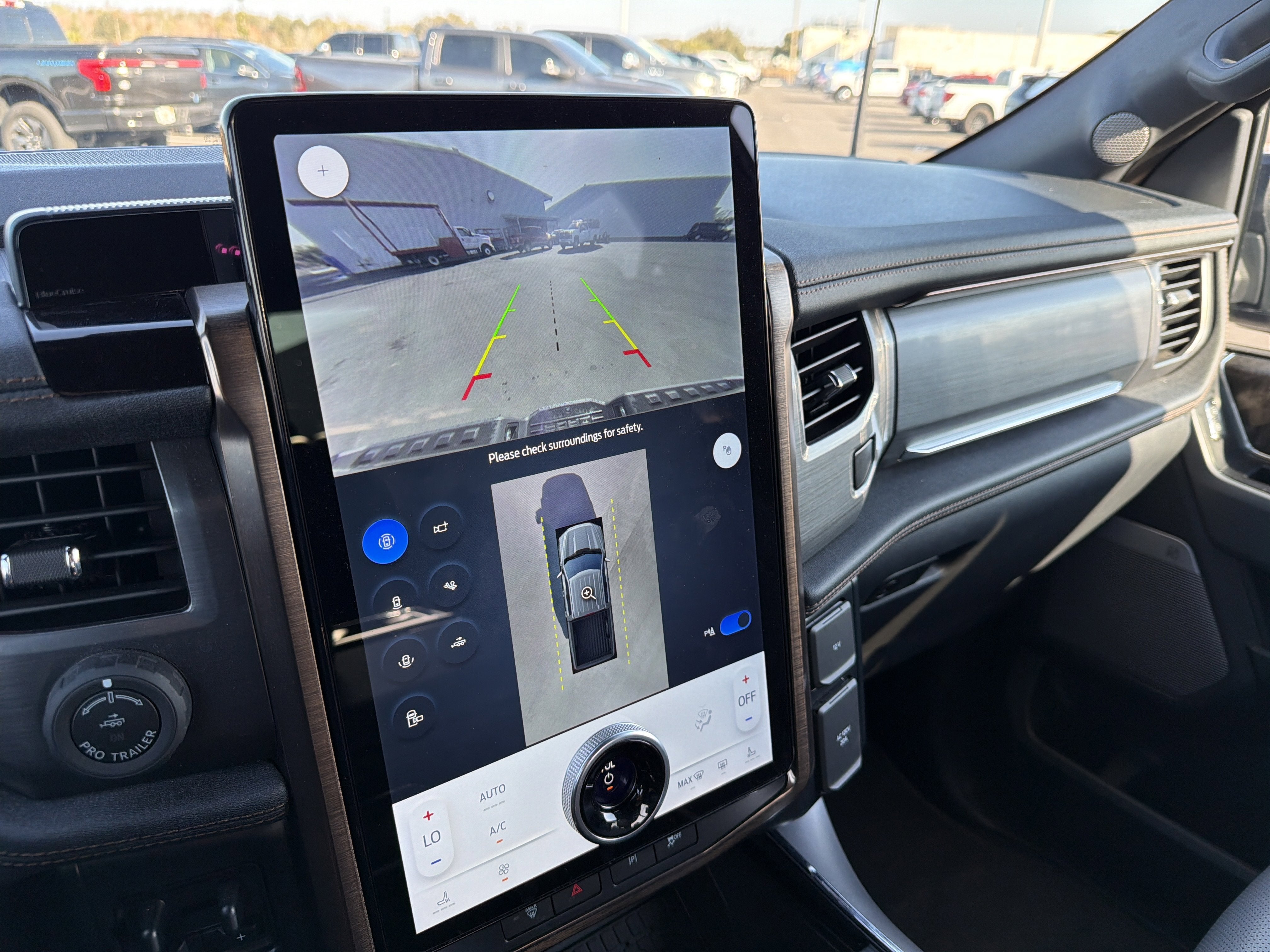 2023 Ford F-150 Lightning Lariat