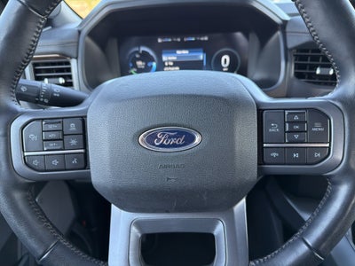 2023 Ford F-150 Lightning Lariat