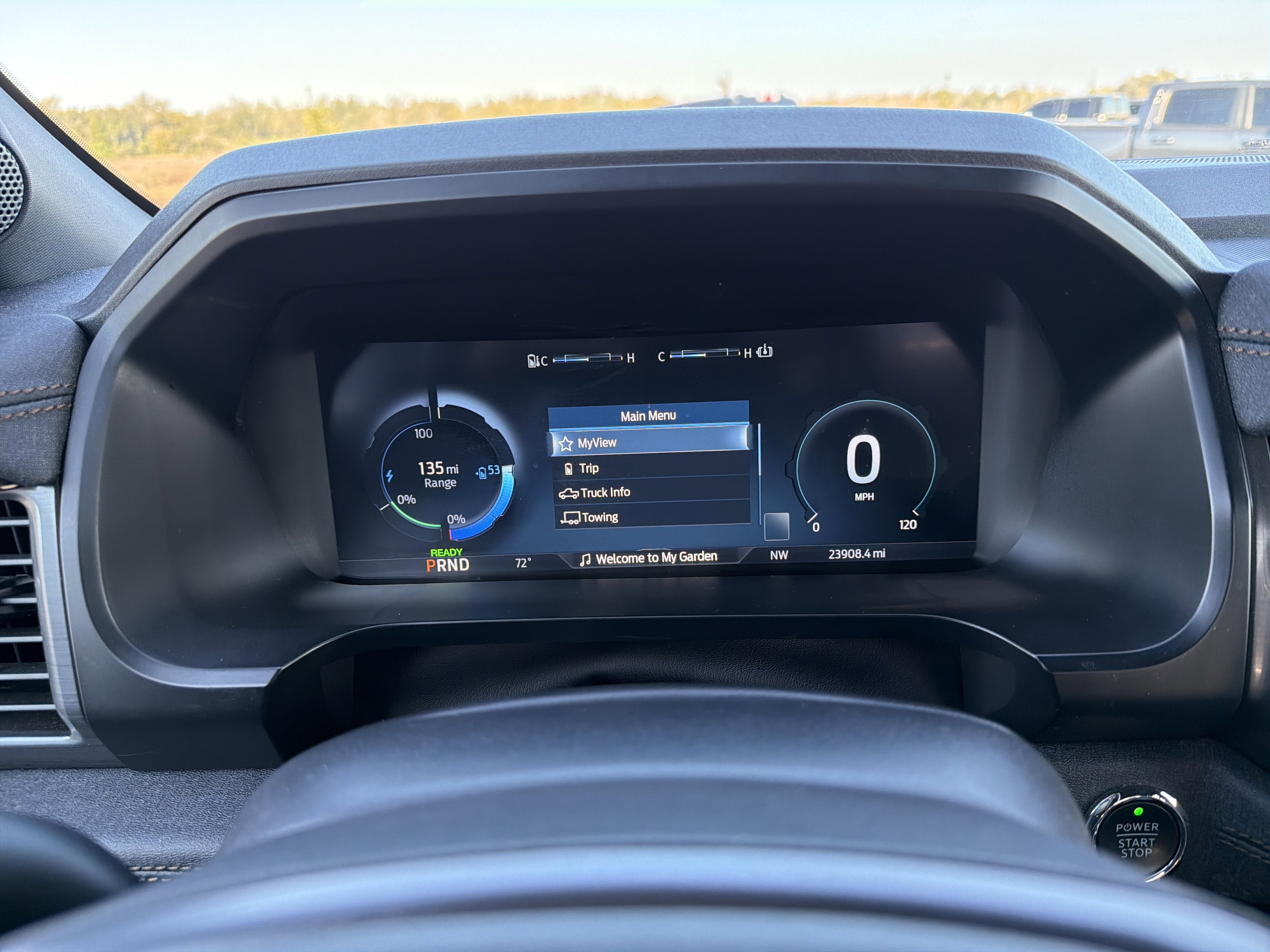 2023 Ford F-150 Lightning Lariat