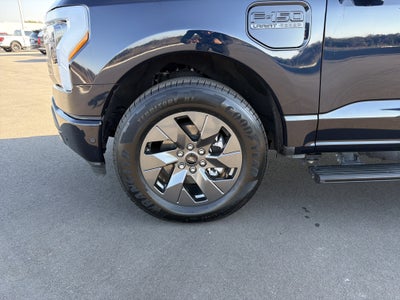 2023 Ford F-150 Lightning Lariat