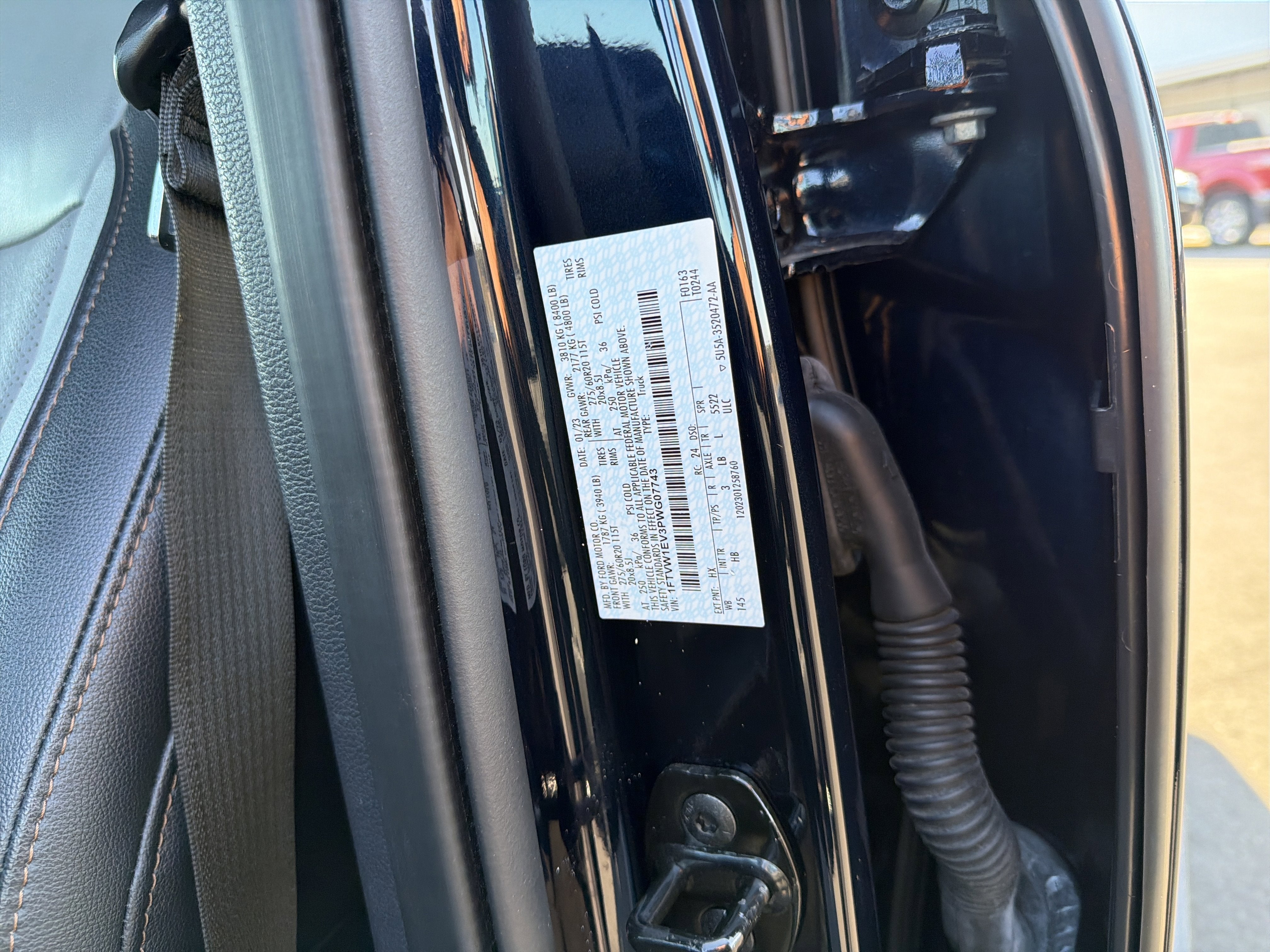 2023 Ford F-150 Lightning Lariat