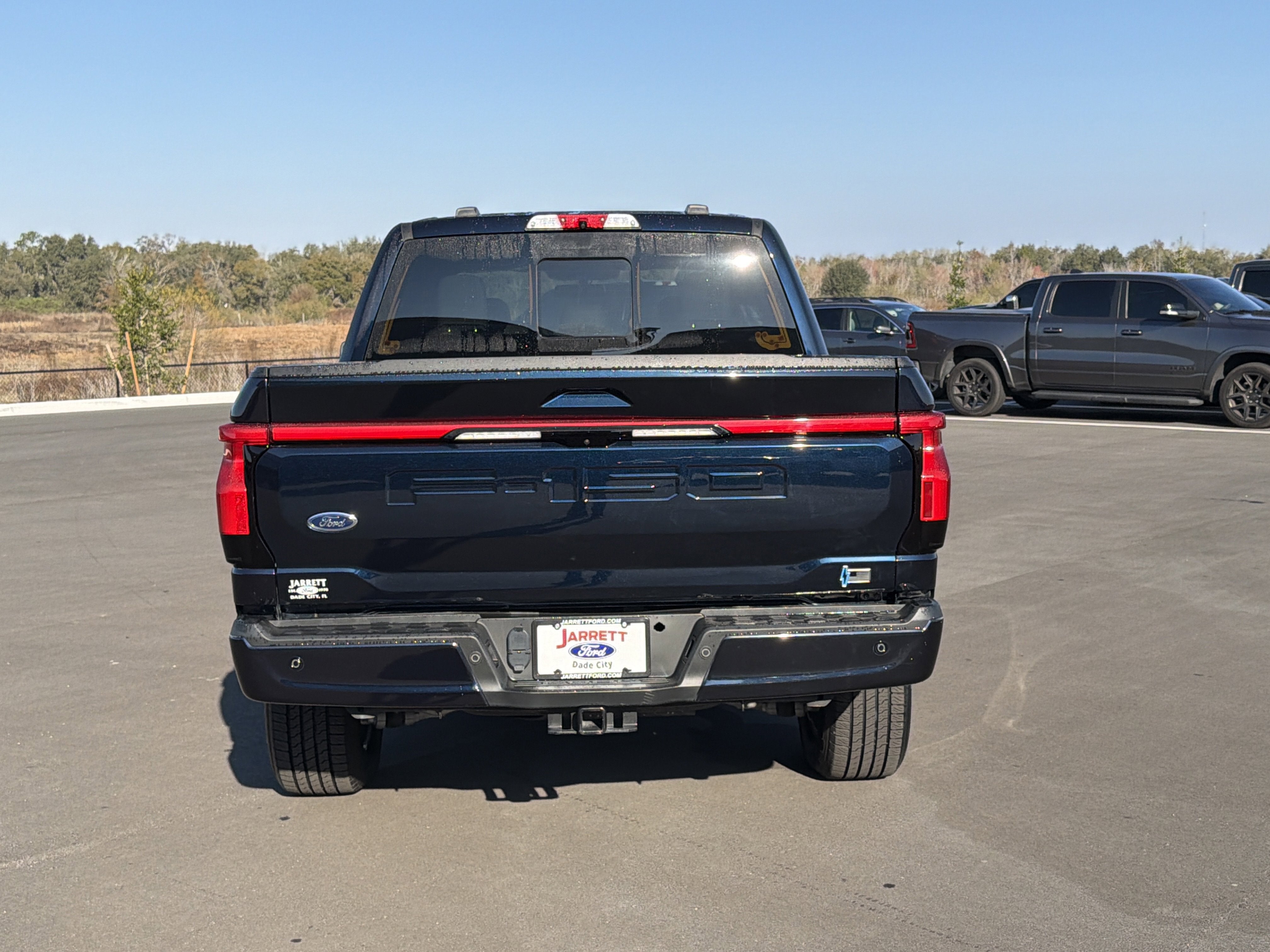 2023 Ford F-150 Lightning Lariat