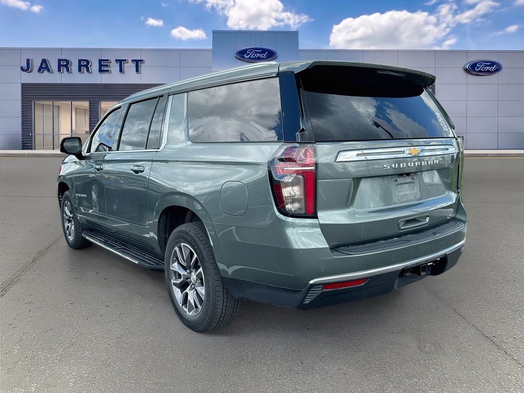 2024 Chevrolet Suburban LT