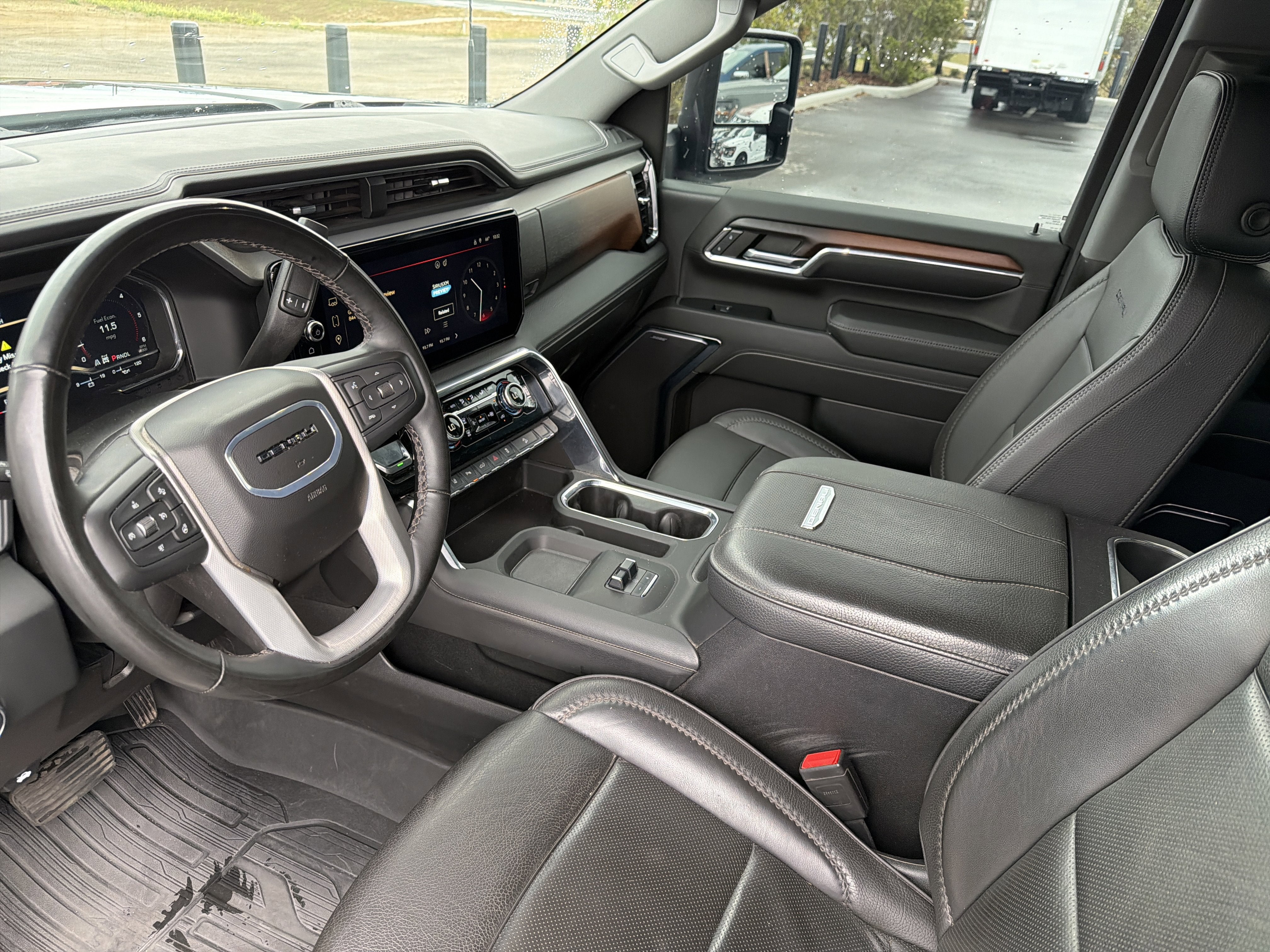 2024 GMC Sierra 2500HD Denali