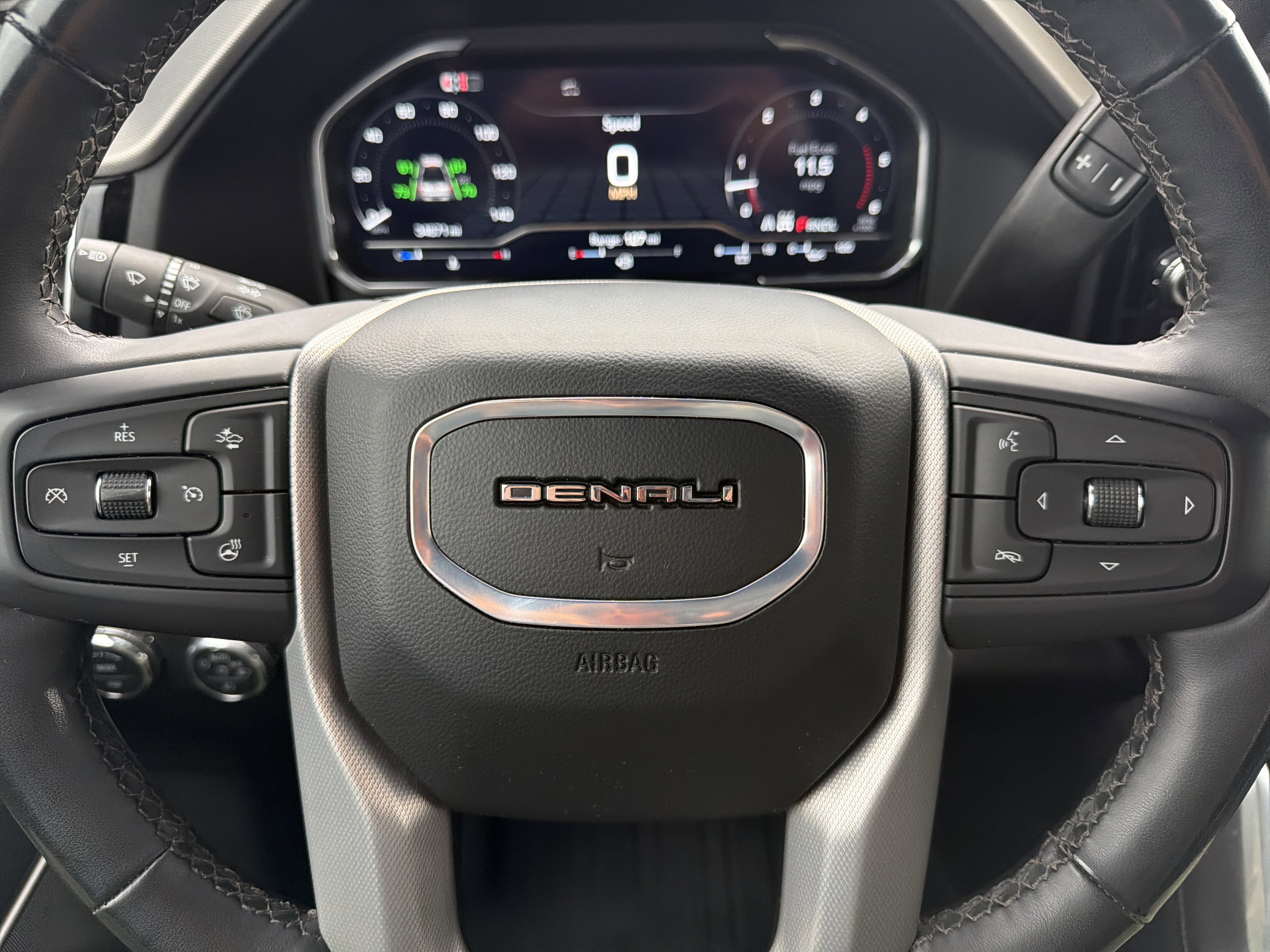 2024 GMC Sierra 2500HD Denali