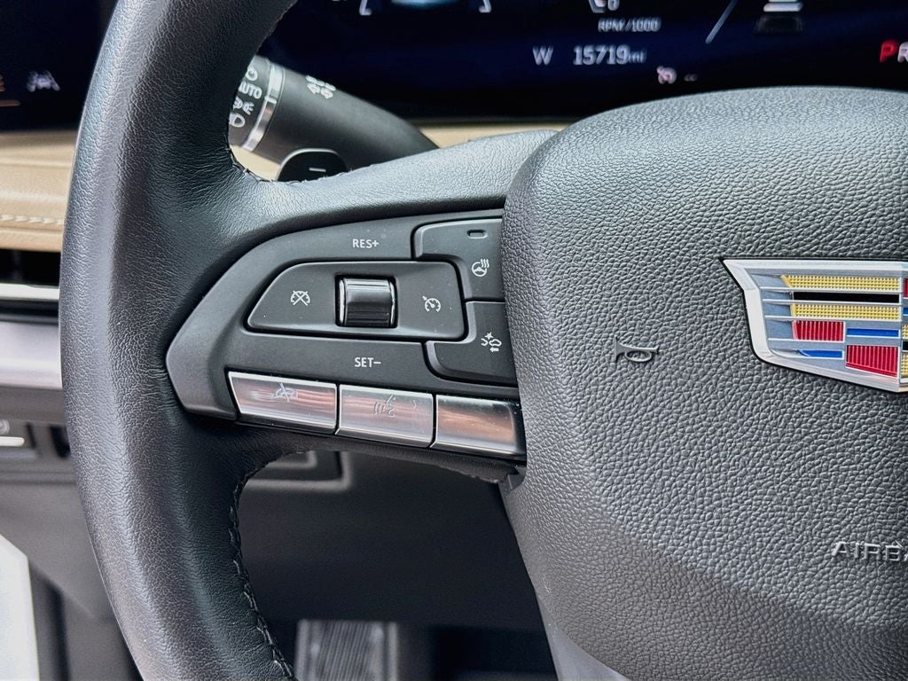 2024 Cadillac XT4 Premium Luxury