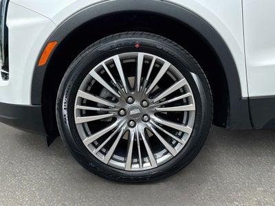 2024 Cadillac XT4 Premium Luxury