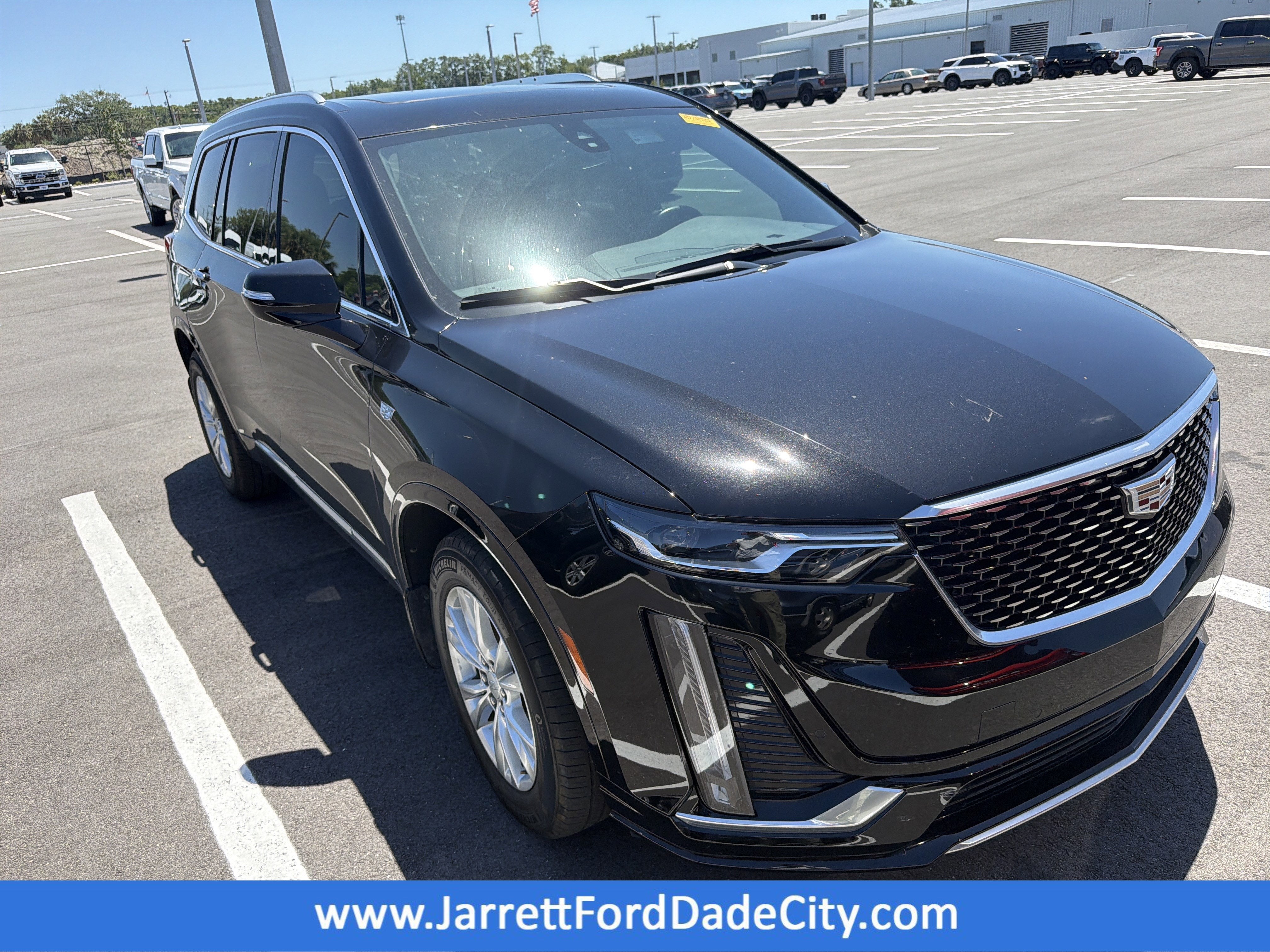 2023 Cadillac XT6
