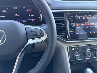 2022 Volkswagen Atlas 2.0T SE w/Technology