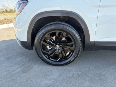 2022 Volkswagen Atlas 2.0T SE w/Technology