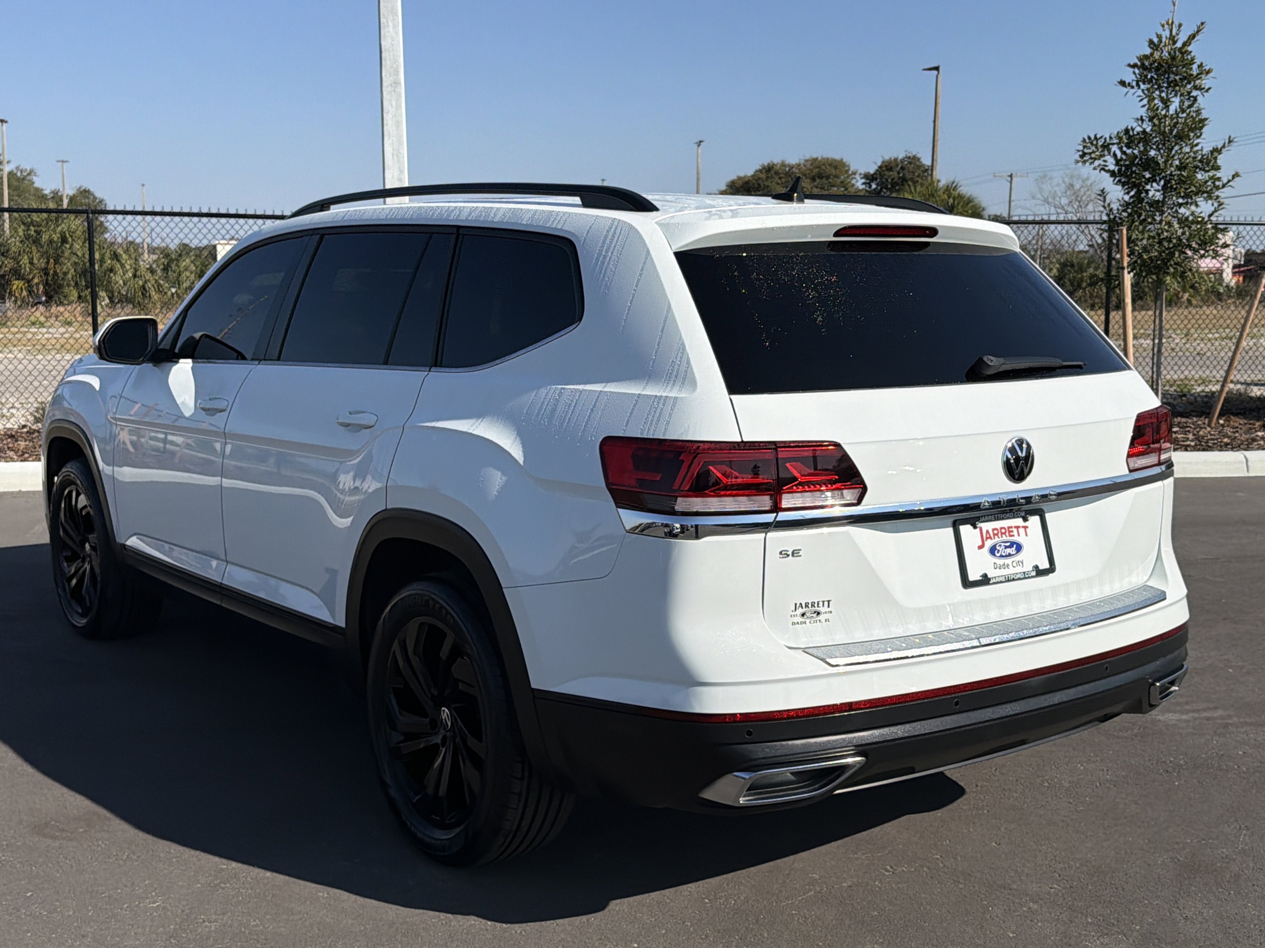 2022 Volkswagen Atlas 2.0T SE w/Technology