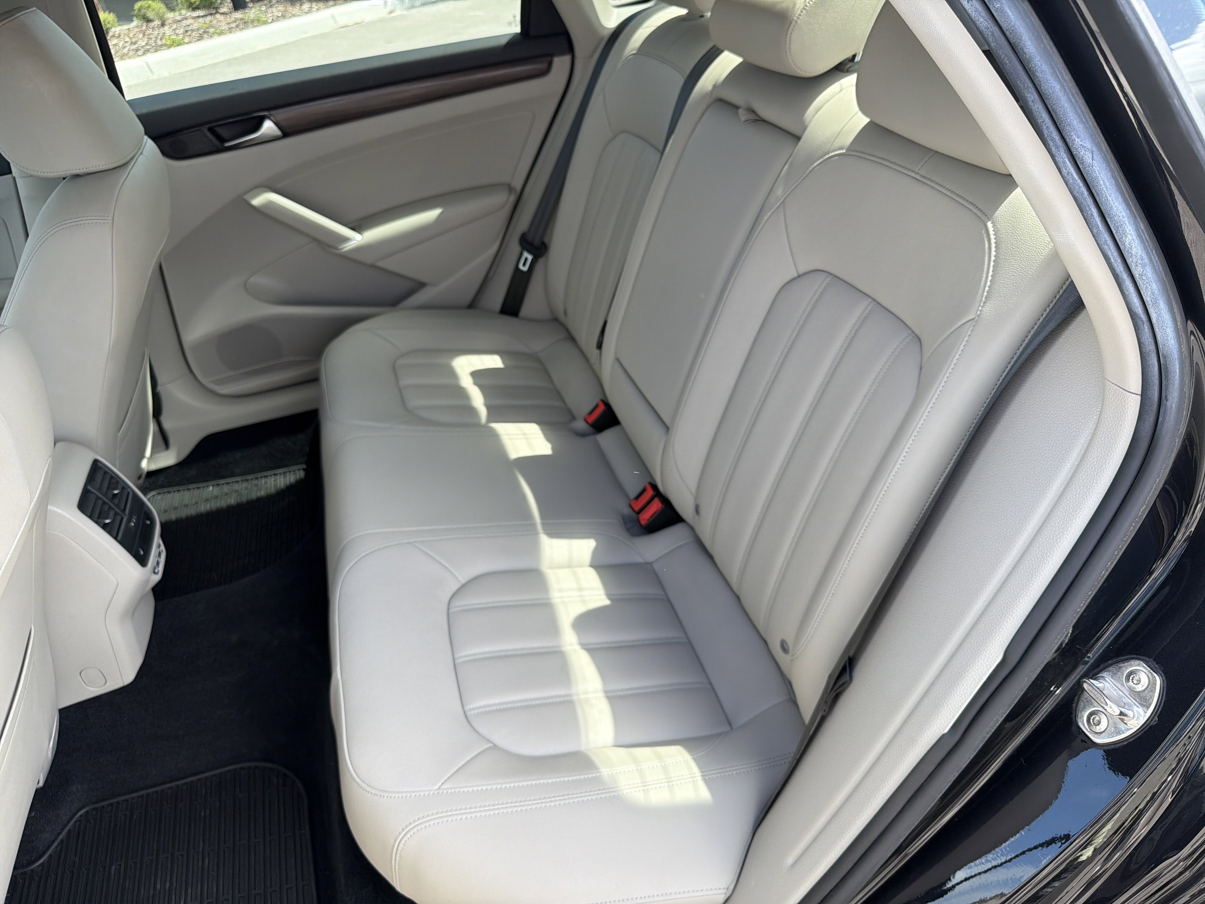 2020 Volkswagen Passat 2.0T SEL