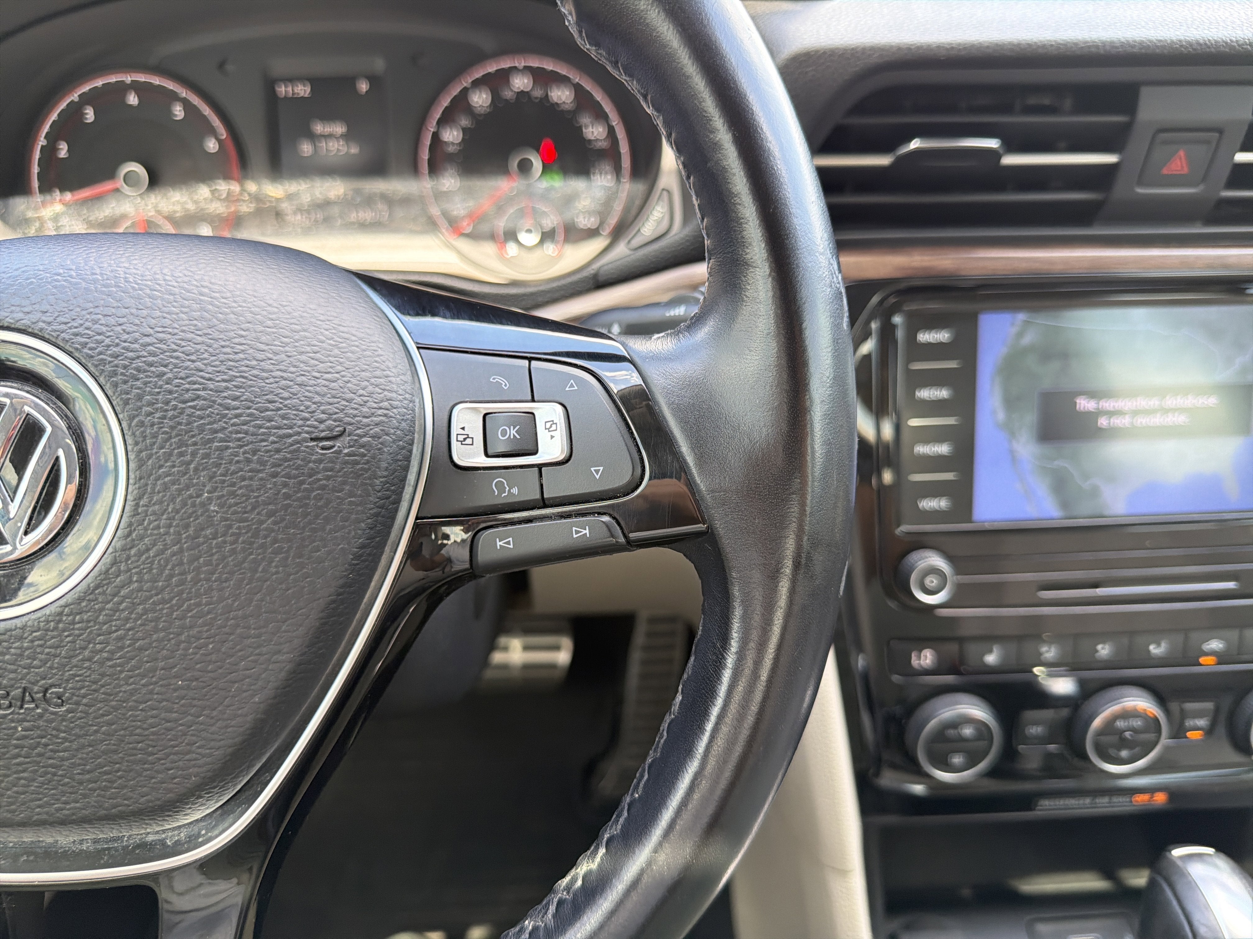 2020 Volkswagen Passat 2.0T SEL
