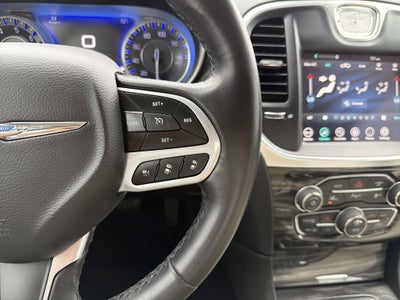 2021 Chrysler 300 Touring