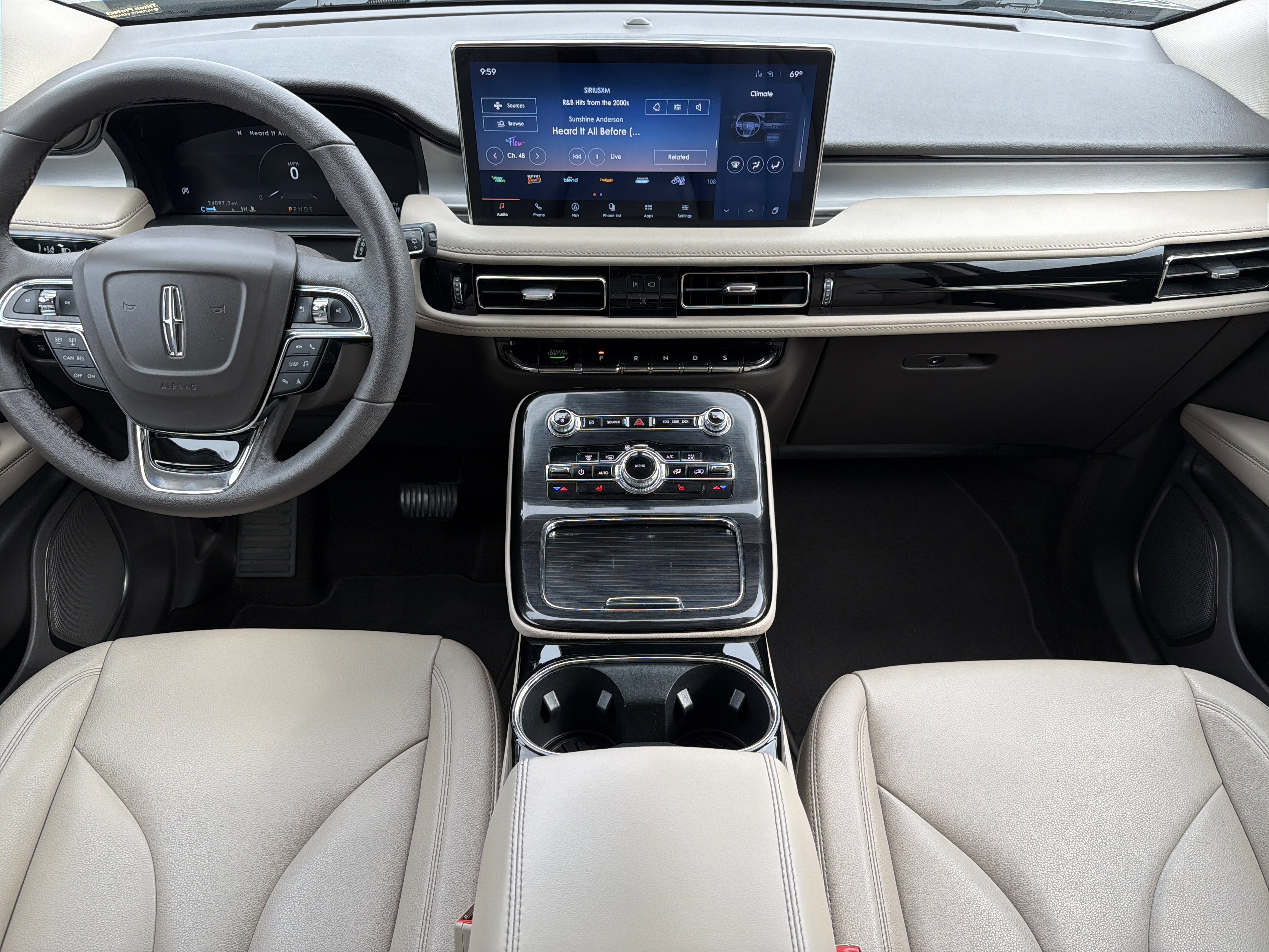 2023 Lincoln Nautilus Standard