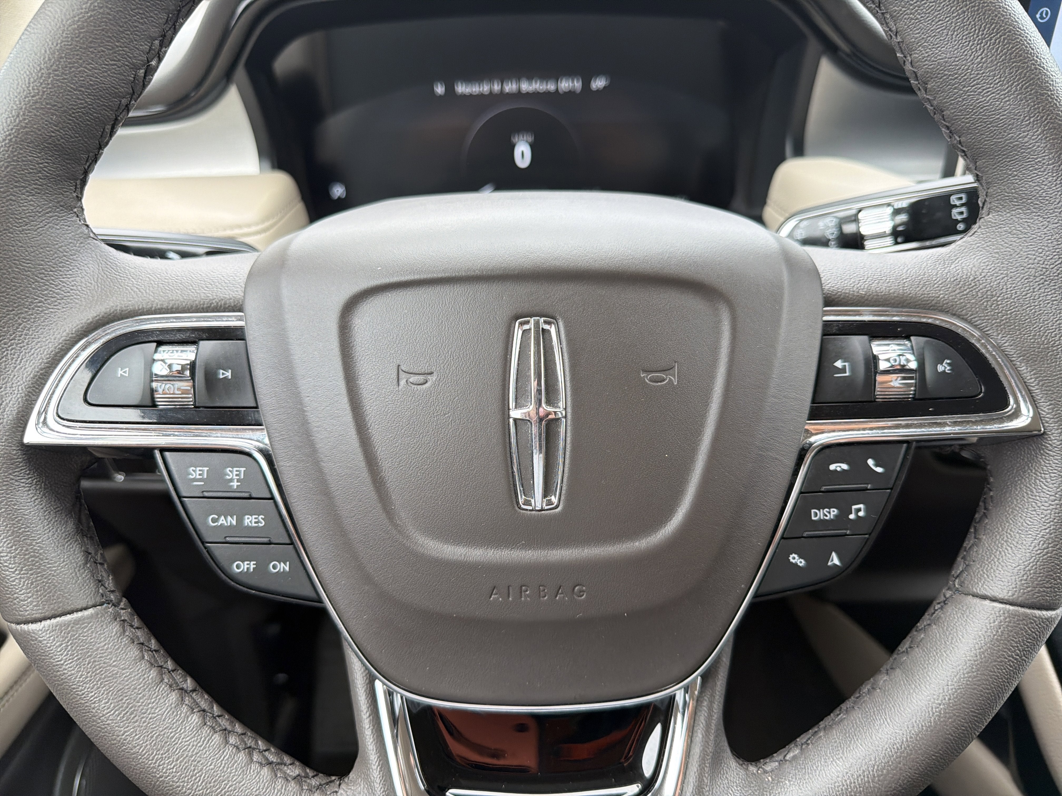 2023 Lincoln Nautilus Standard