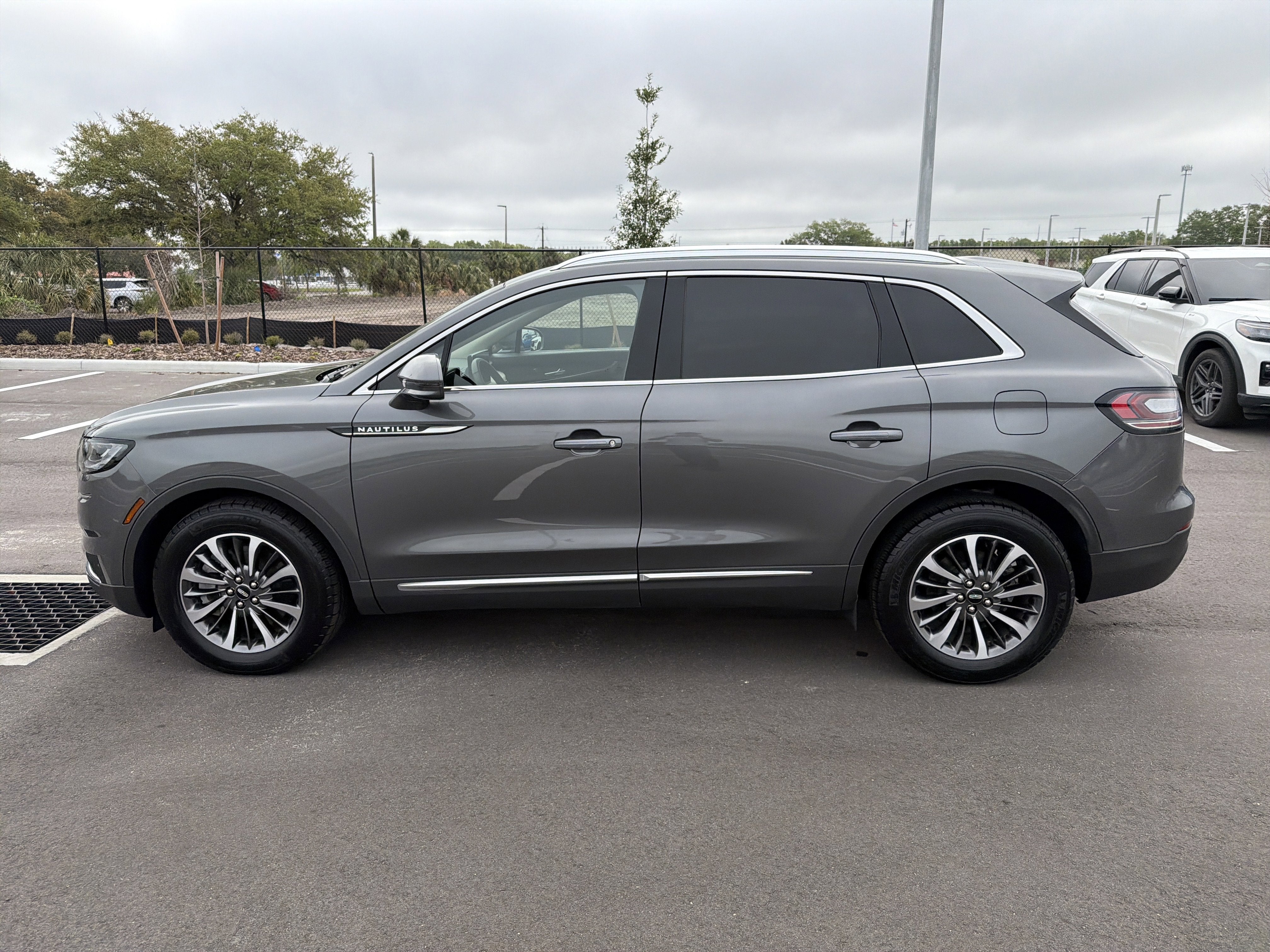 2023 Lincoln Nautilus Standard