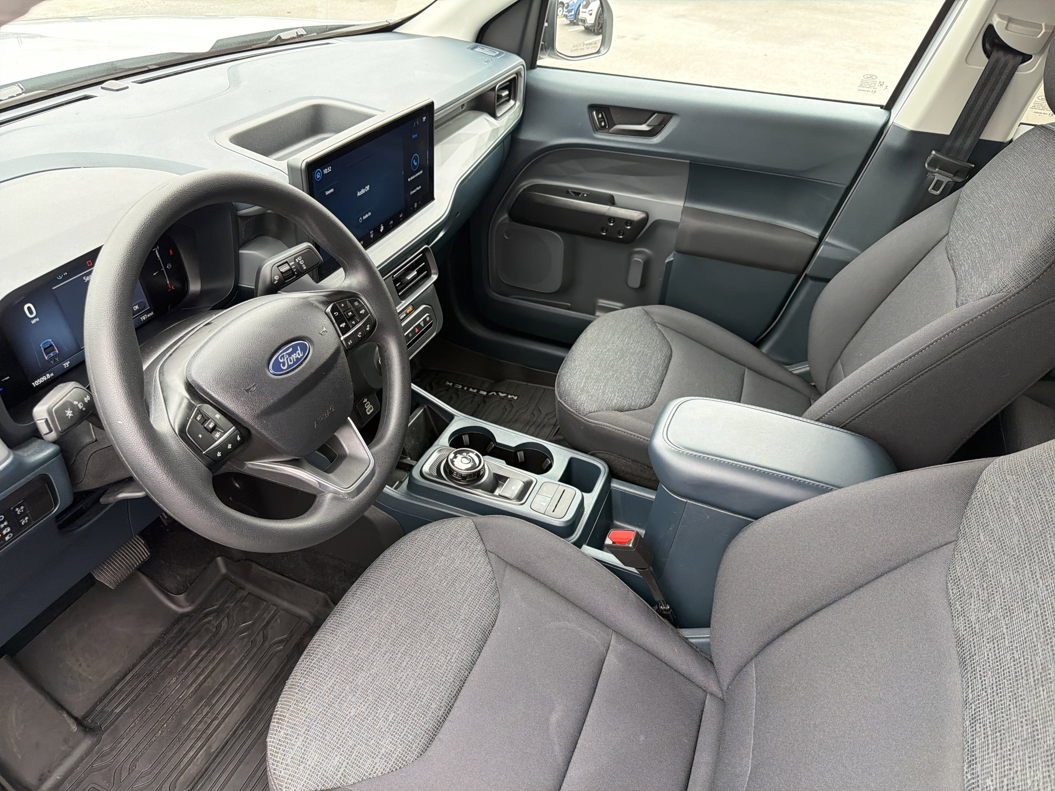 2025 Ford Maverick XL