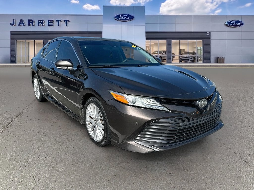 2019 Toyota Camry XLE