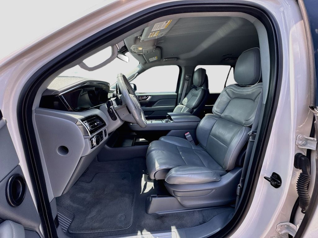 2019 Lincoln Navigator Select