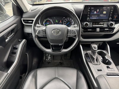 2021 Toyota Highlander Hybrid XLE