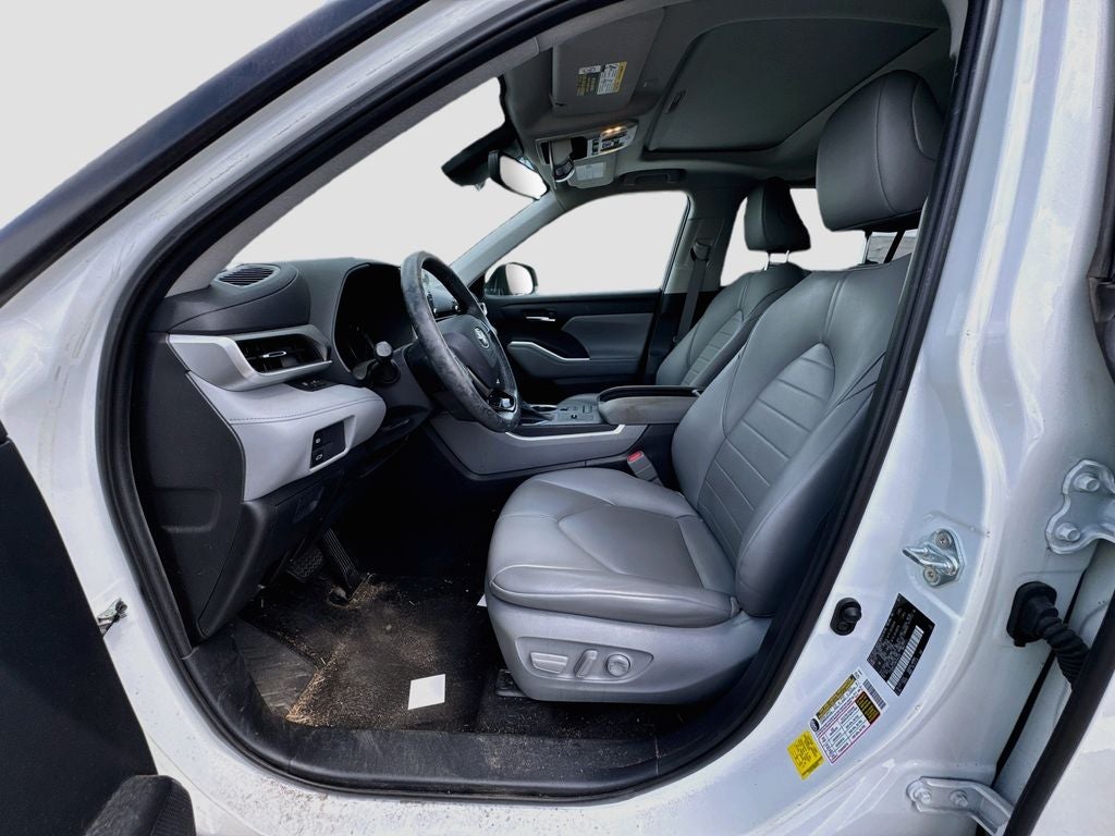 2021 Toyota Highlander Hybrid XLE