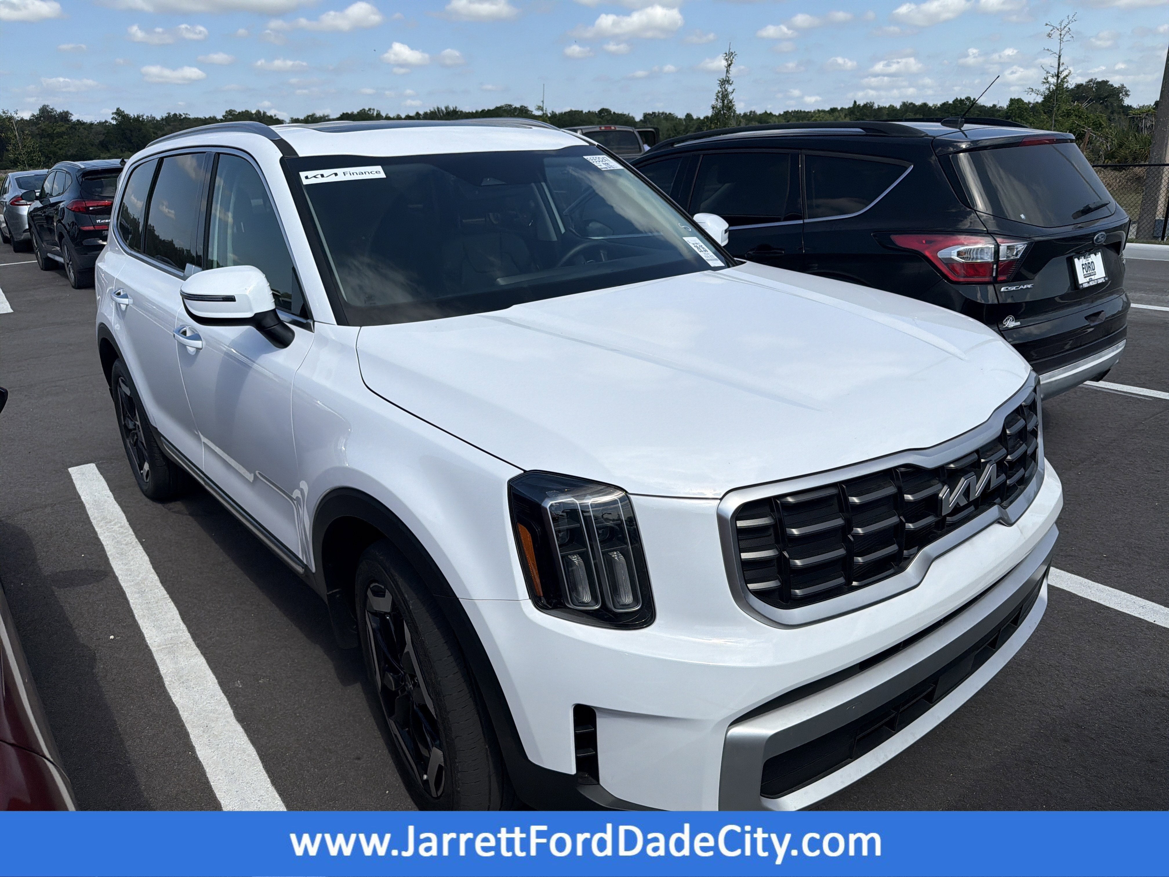 2024 Kia Telluride S