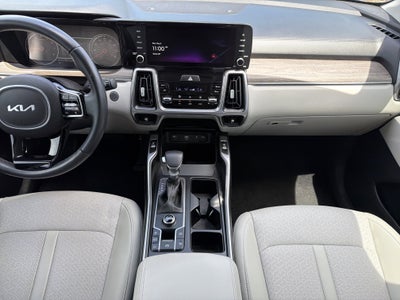 2023 Kia Sorento EX